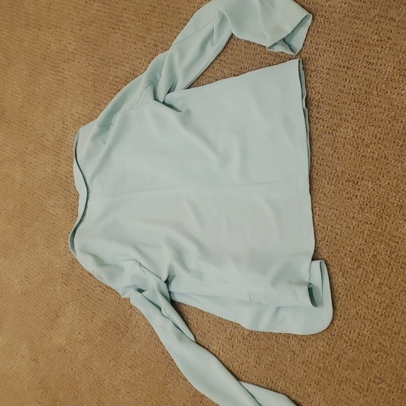 Blazer - Picture 3 of 3